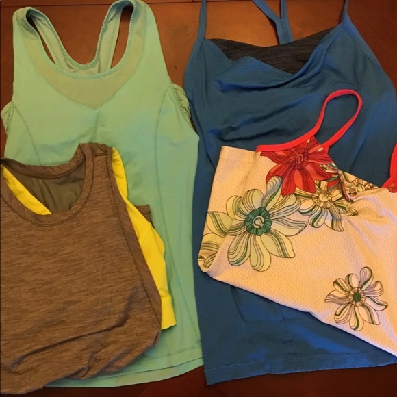 Lululemon tank Bundle of 3 ( light blue is sold ) - Picture 2 of 4
